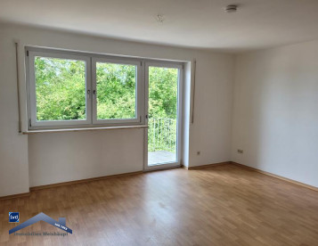 Passau Haidenhof ruhig gelegene 2 Zimmer Wohnung mit EBK und Carport Stellplatz