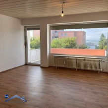Passau Grubweg helle 2-Zimmer Wohnung mit EBK, Balkon und tollem Fernblick!